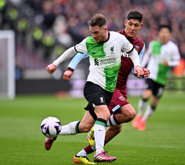 早在加盟欧 早在加盟欧