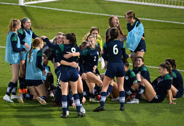 创下了两队 创下了两队